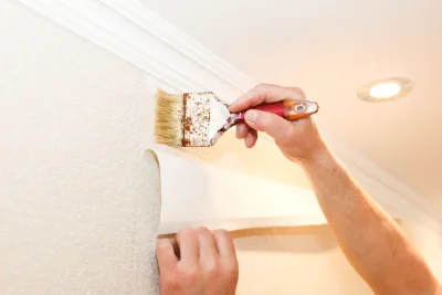 Pose de papier peint à Havernas — revêtements muraux et toiles de verre